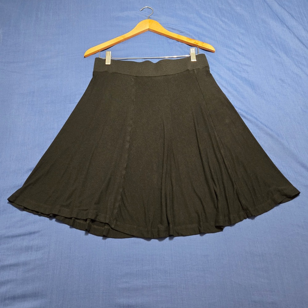 LOFT Skater Skirt Womens Medium Black Excellent Stretchy A-Line Mini Skirt